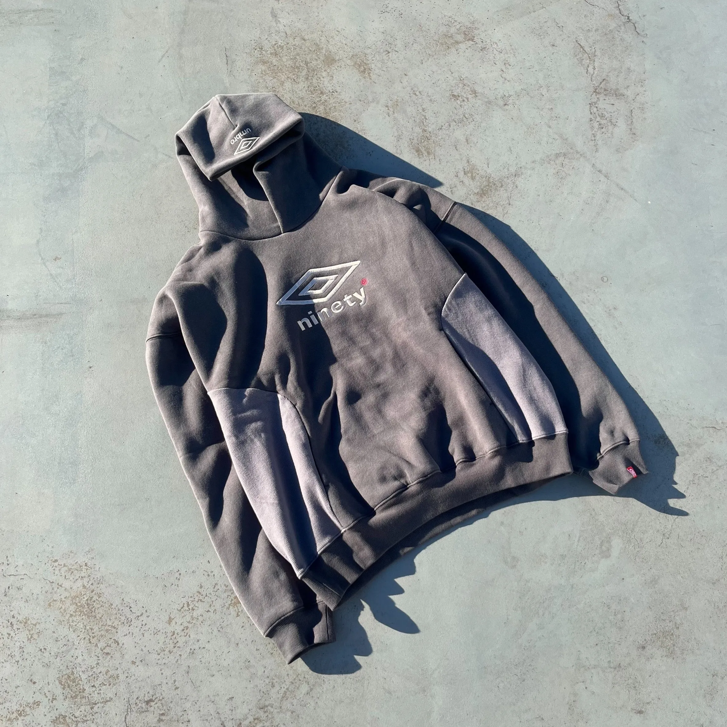 9090 × umbro Collaboration Logo Hoodie