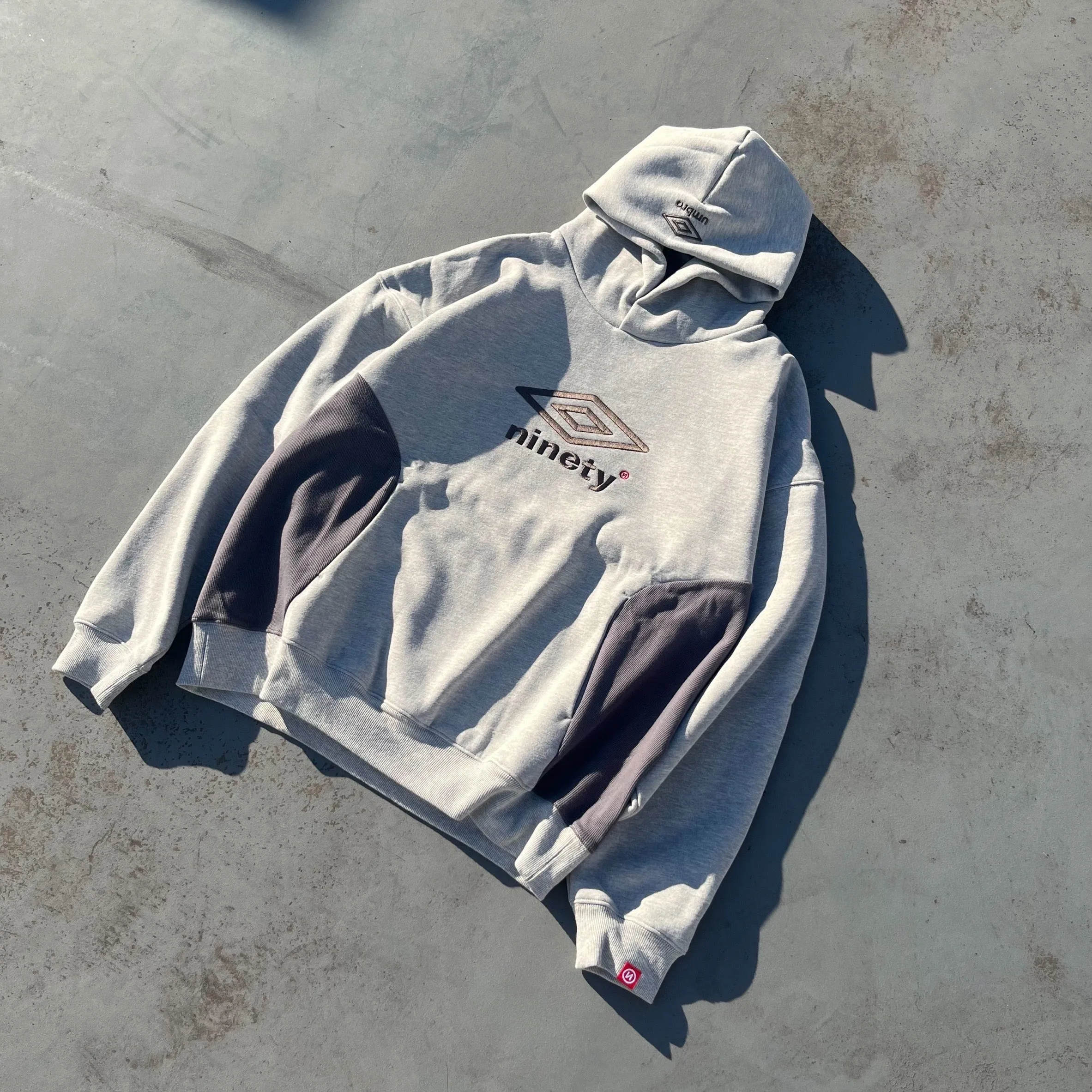 9090 × umbro Collaboration Logo Hoodie