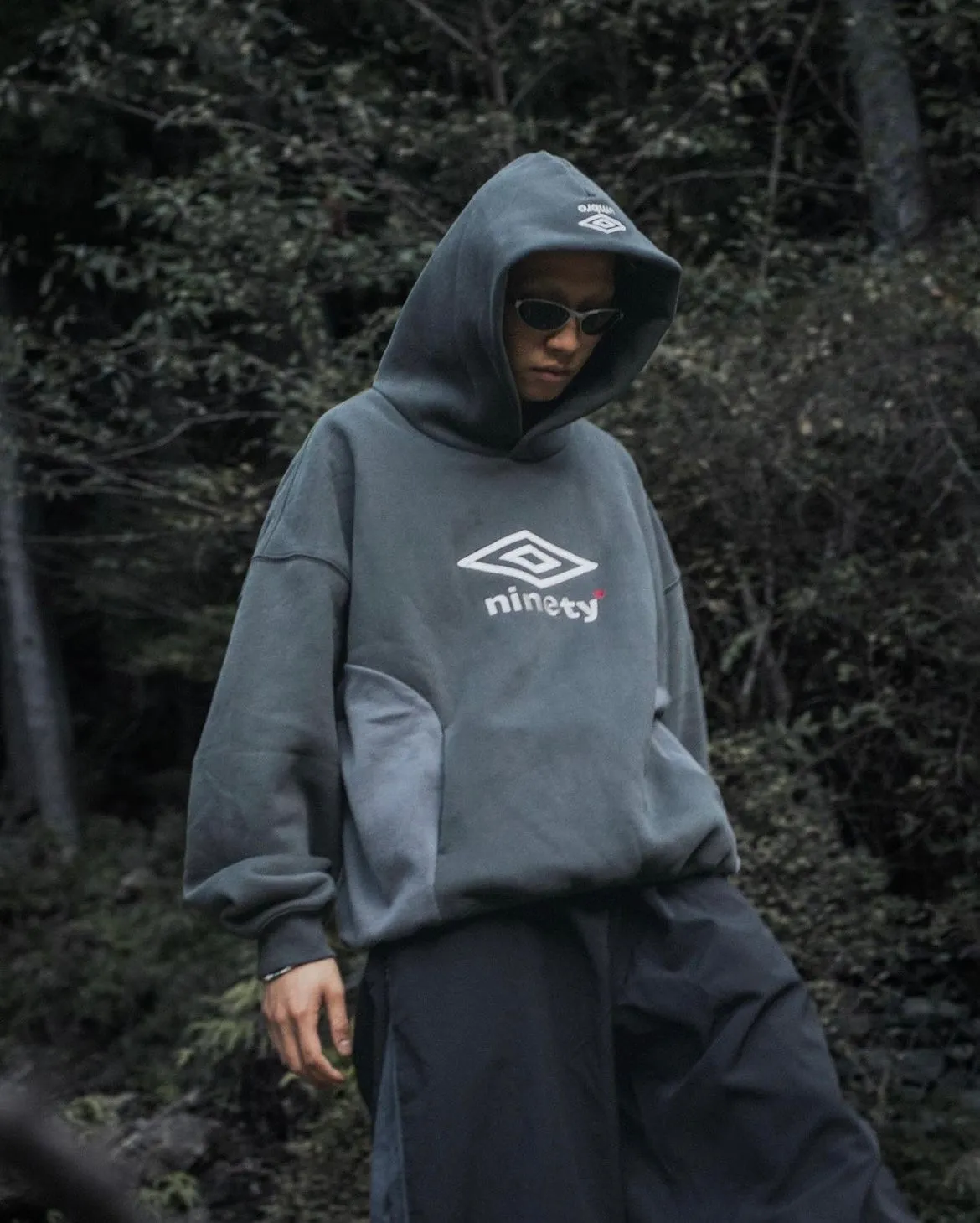 9090 × umbro Collaboration Logo Hoodie