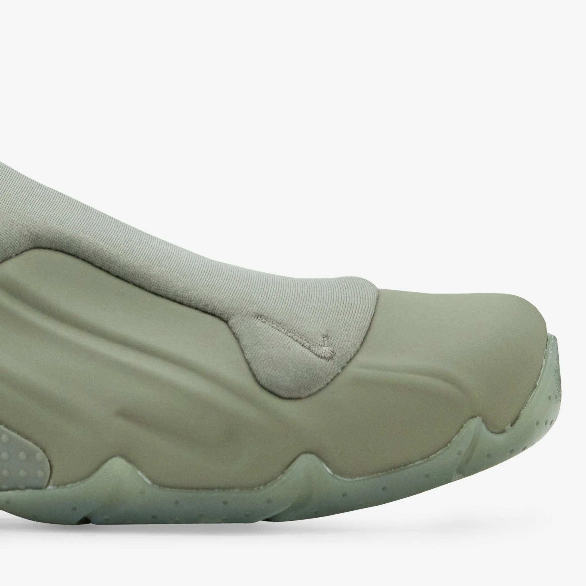 Clogposite Light Army | Platinum Violet