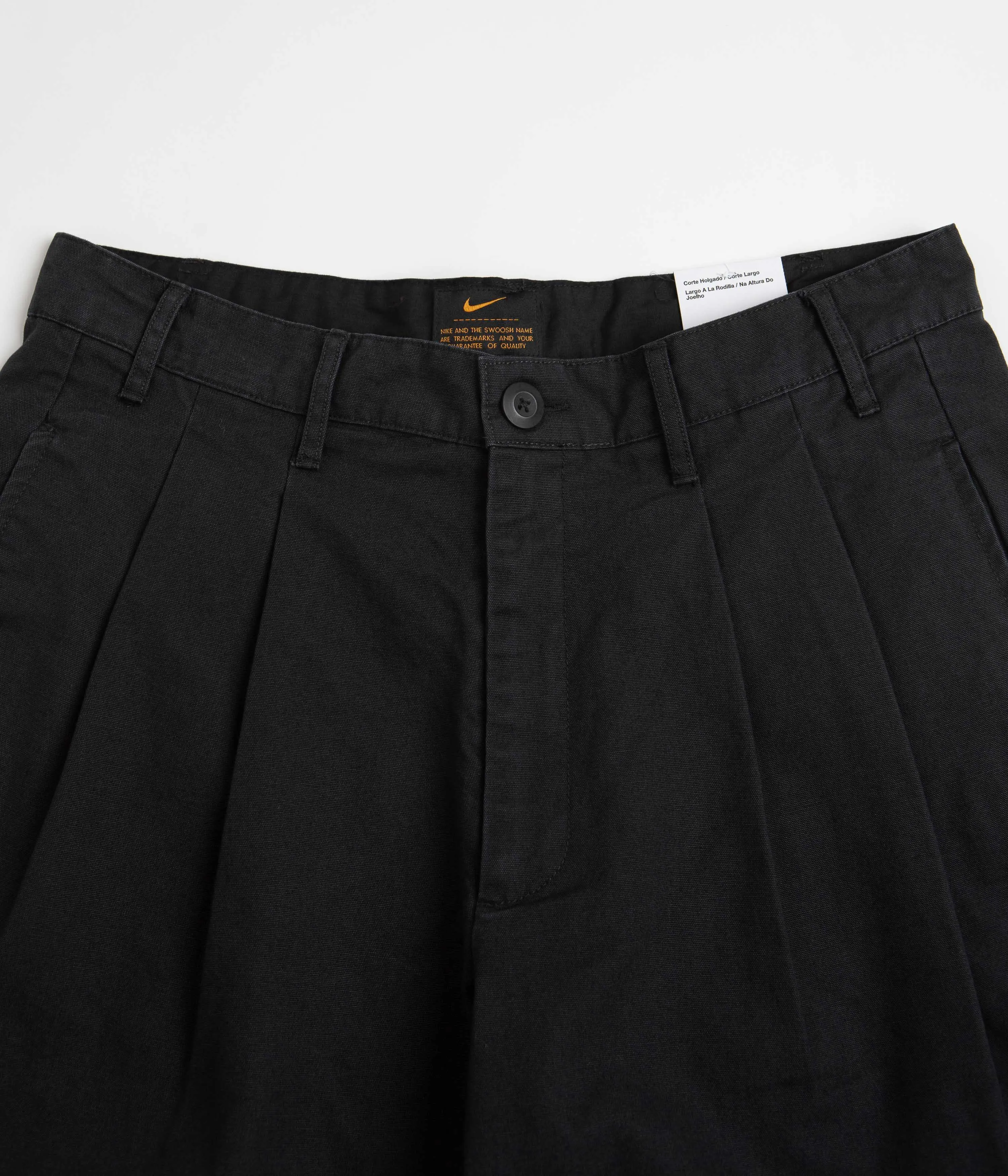 Nike Pleated Chino Shorts - Black / White