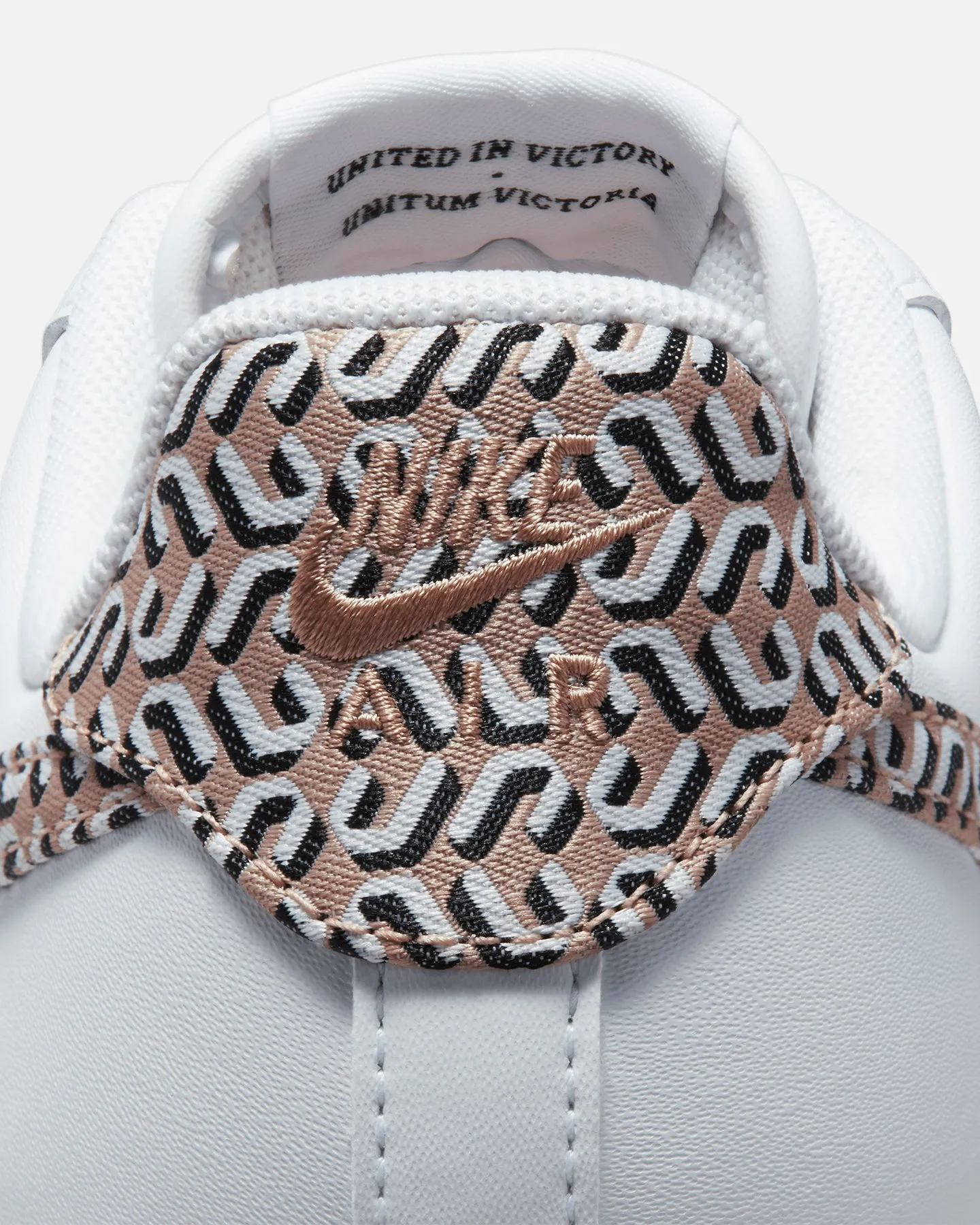 Nike Women's Air Force 1 LX United White/Hemp/Black